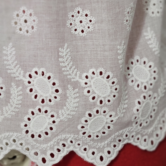 Crochet Open Back Halter Top - Picture 6 of 16